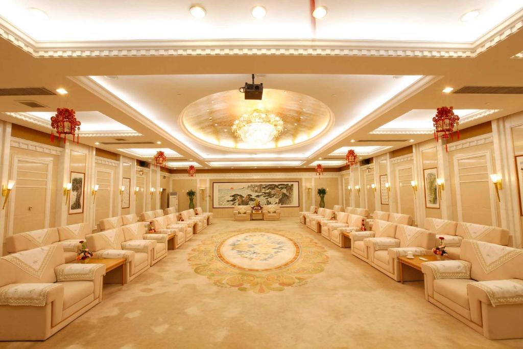 Shan Dong Hotel Τζινάν Εξωτερικό φωτογραφία