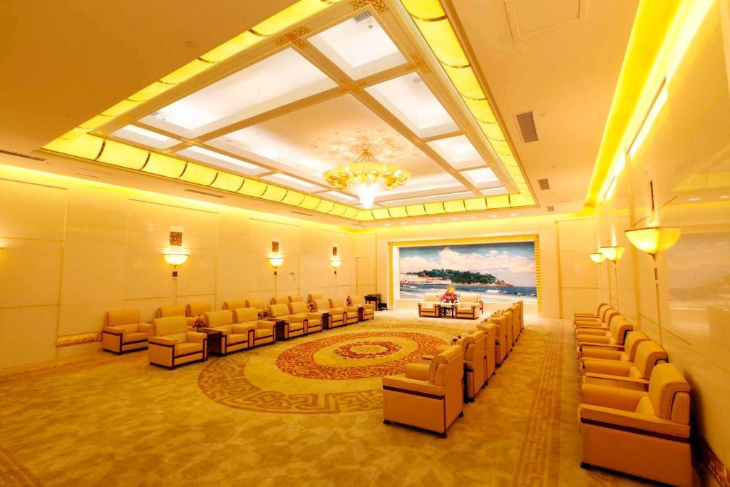 Shan Dong Hotel Τζινάν Εξωτερικό φωτογραφία
