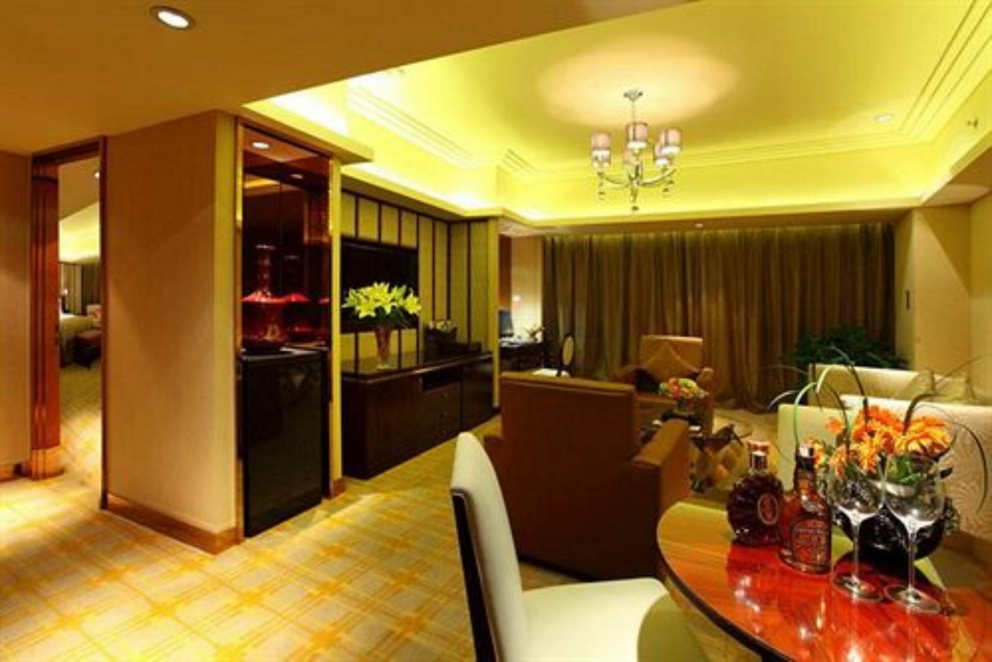 Shan Dong Hotel Τζινάν Εξωτερικό φωτογραφία