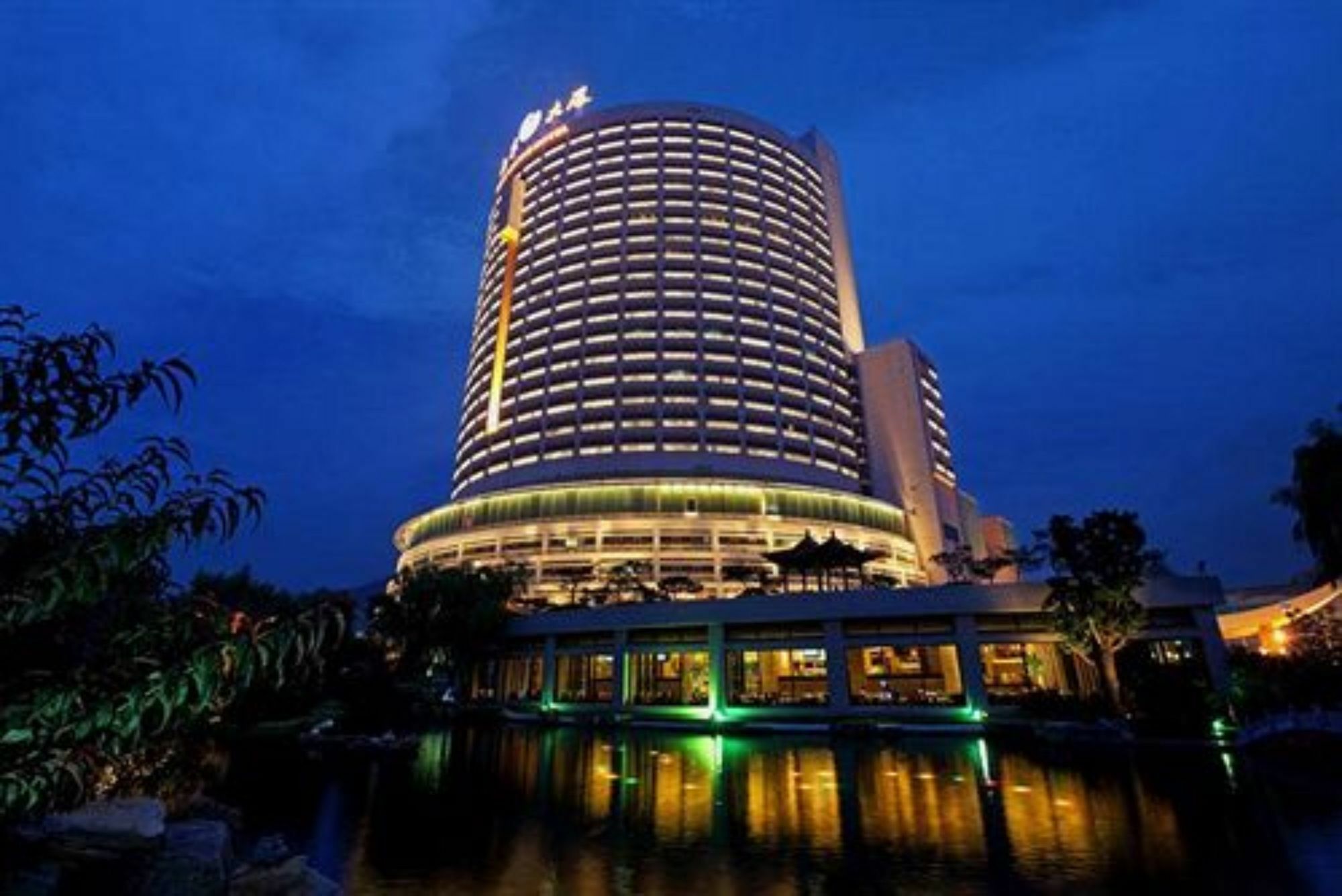 Shan Dong Hotel Τζινάν Εξωτερικό φωτογραφία