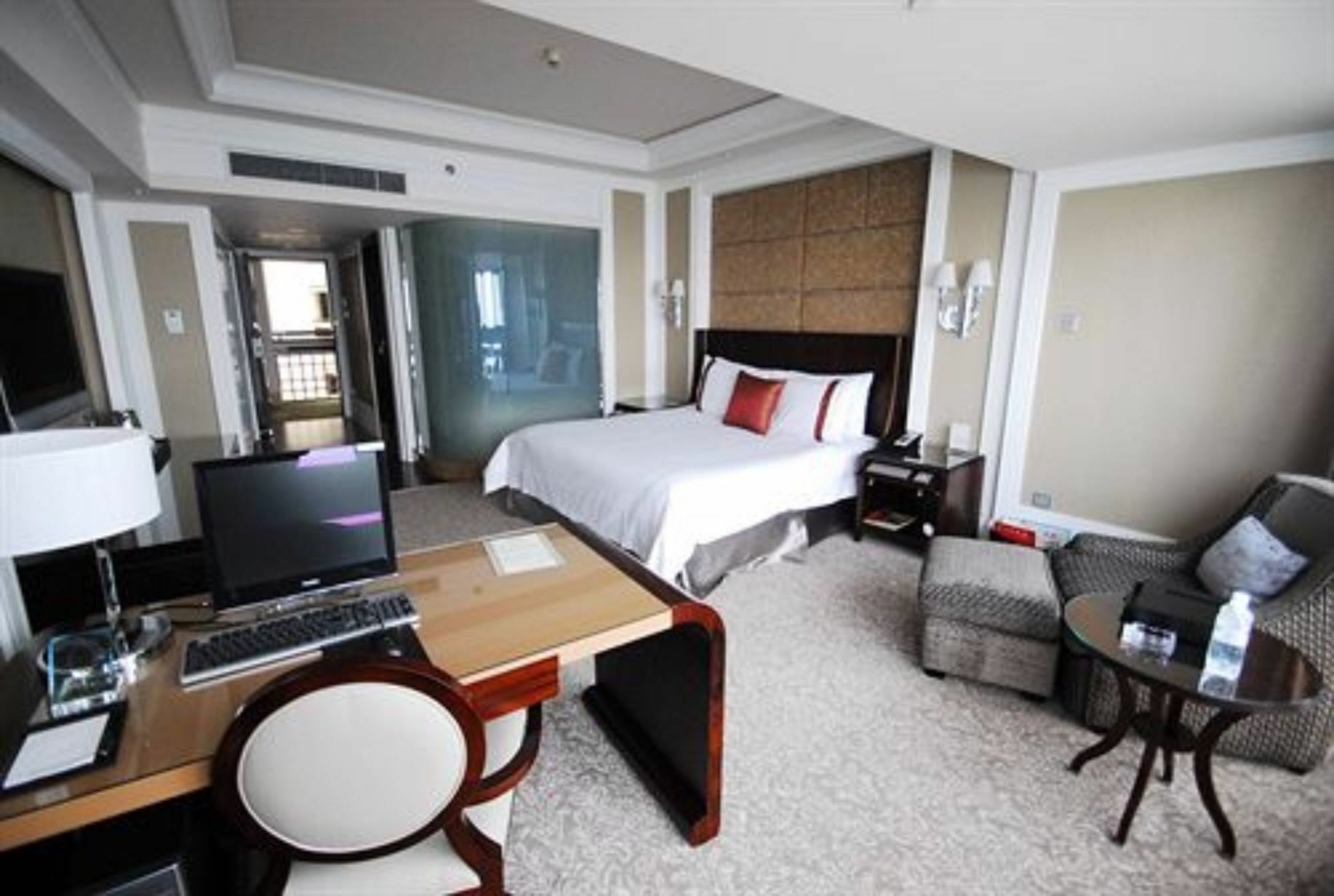 Shan Dong Hotel Τζινάν Εξωτερικό φωτογραφία